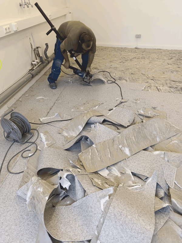 Bodenbelag entfernen